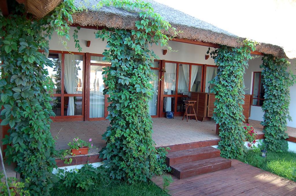 Doi Capitani Otel Crişan Dış mekan fotoğraf